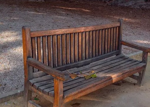 Small Amusement Park Outdoor Furniture Guide